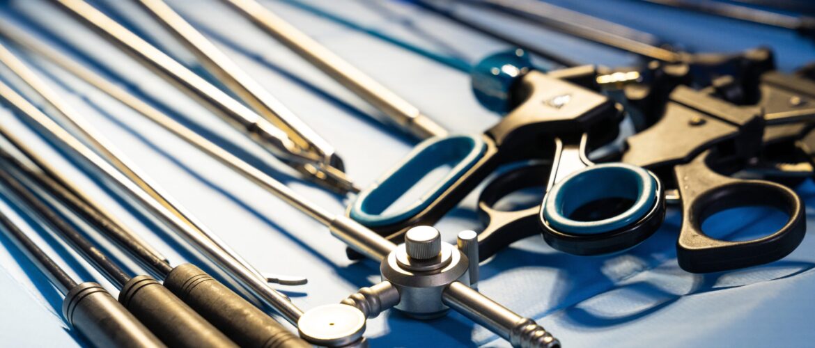 Specialized,Surgical,Instruments,And,Medical,Valves,On,Sterile,Drape.,Focus Specialized,Surgical,Instruments,And,Medical,Valves,On,Sterile,Drape.,Focus